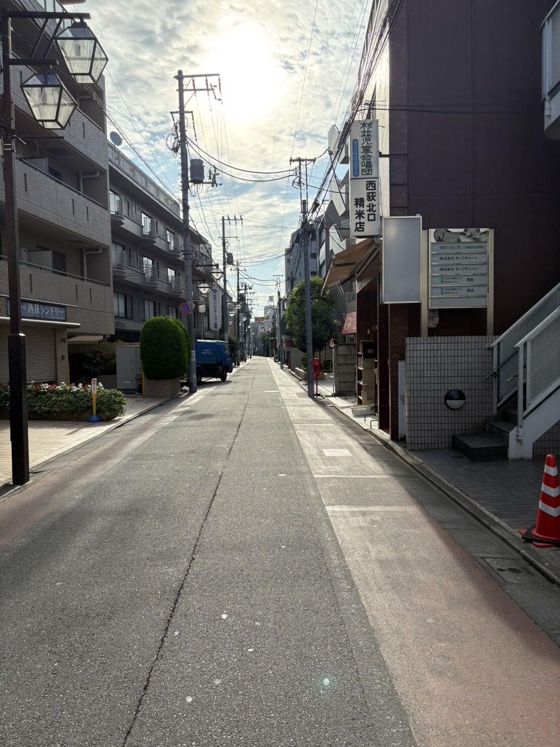 リハビリテーション病院様までの道