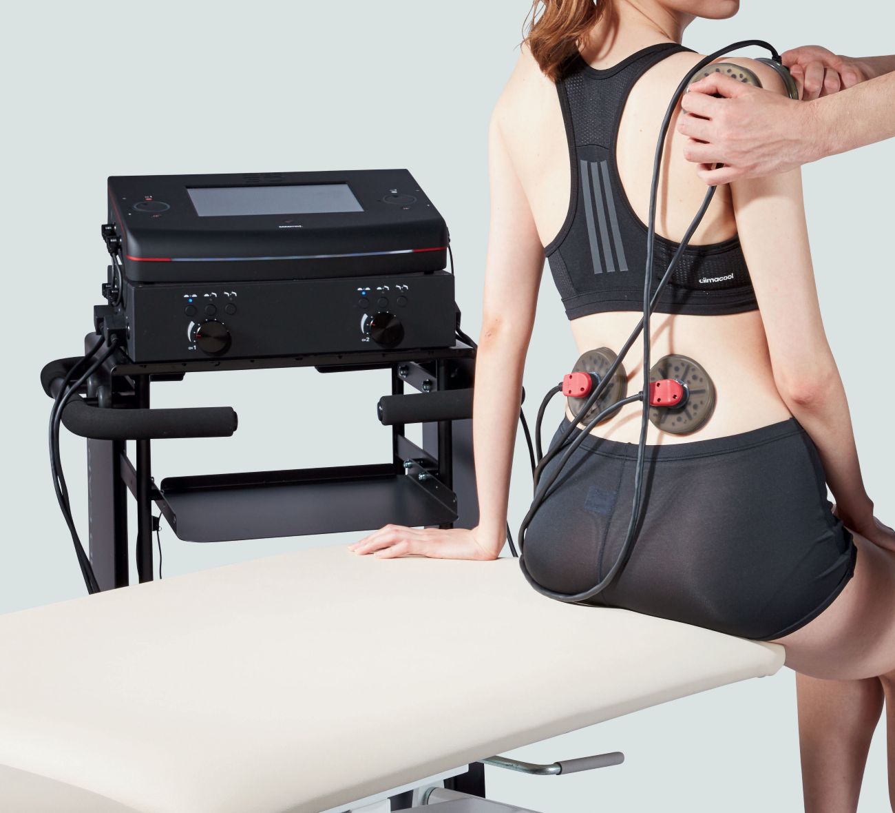 干渉電流型低周波治療器 フィジオ5D